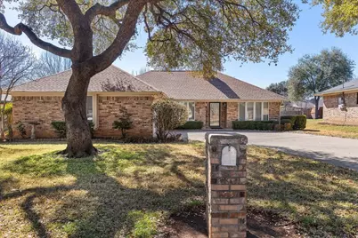 6728 Riviera Drive, North Richland Hills, TX 76180 - Photo 2