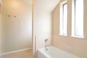 120 Marseille Dr, Hurst, TX 76054 - Photo 16