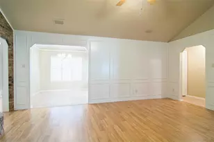 120 Marseille Dr, Hurst, TX 76054 - Photo 4