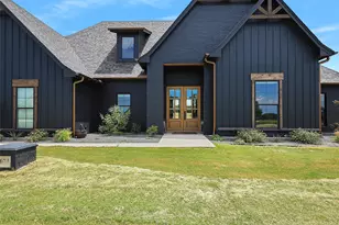 1074 Timber Hills Dr, Weatherford, TX 76087 - Photo 2