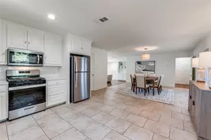 2319 Oldbridge Dr, Dallas, TX 75228 - Photo 14