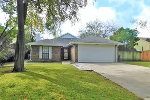 2716 Mistywood Ln, Denton, TX 76209 - Photo 1