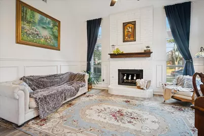 2814 Lois Lane, Rowlett, TX 75088 - Photo 6