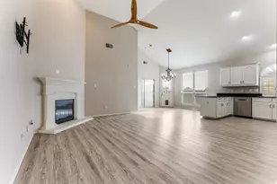 9924 Bend Ct, Fort Worth, TX 76177 - Photo 6