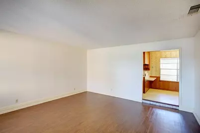 3201 Ashford Avenue #3203, Fort Worth, TX 76133 - Photo 4