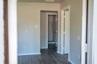 2416 Smith Avenue, Irving, TX 75061 - Photo 18