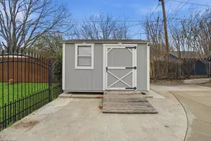 1608 Quail Hollow, Cleburne, TX 76033 - Photo 38