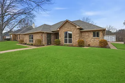 1608 Quail Hollow, Cleburne, TX 76033 - Photo 6