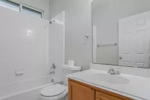 14604 Eaglemont Dr, Little Elm, TX 75068 - Photo 4