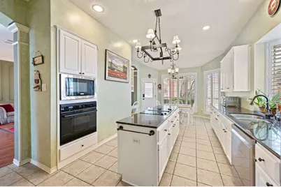 3104 Birch Avenue, Grapevine, TX 76051 - Photo 18