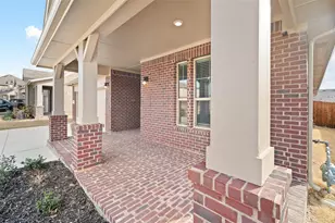 517 Watson Ln, Denton, TX 76210 - Photo 2