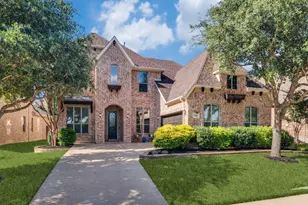 790 York Dr, Rockwall, TX 75087 - Photo 2