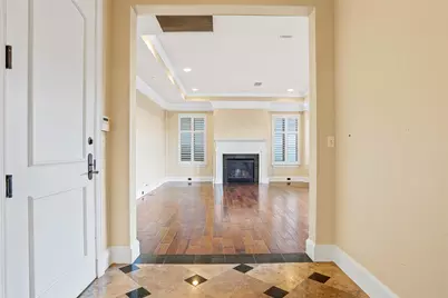 501 Samuels Avenue #320, Fort Worth, TX 76102 - Photo 6