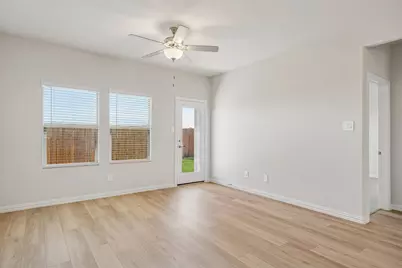 805 Leavenworth Drive, Princeton, TX 75071 - Photo 8