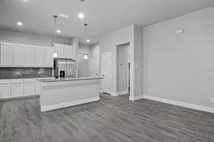 2513 Starling St, Denton, TX 76205 - Photo 8