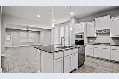 2513 Starling Street, Denton, TX 76205 - Photo 4