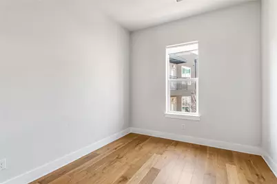 381 E Greenbriar Lane #401, Dallas, TX 75203 - Photo 22