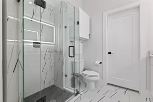 2102 N Prairie Ave, Dallas, TX 75204 - Photo 26