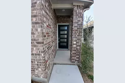 600 Clover Creek, McKinney, TX 75071 - Photo 2