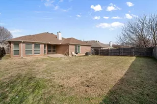 1209 Meadow Glen, Crowley, TX 76036 - Photo 26