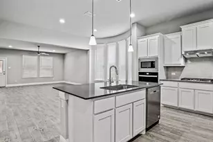 2509 Goldfinch Dr, Denton, TX 76205 - Photo 4