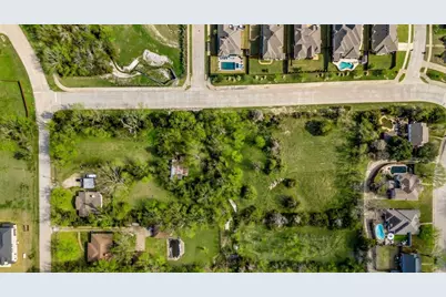 1000 Silver Creek Drive, DeSoto, TX 75115 - Photo 4