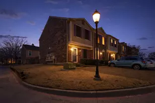 621 Carriagehouse Ln, Garland, TX 75040 - Photo 2