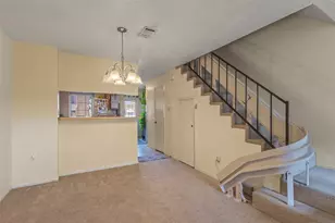 621 Carriagehouse Ln, Garland, TX 75040 - Photo 6