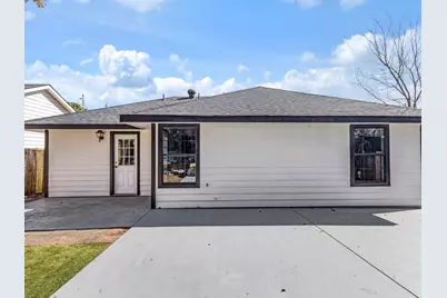 2361 Peak Street, Fort Worth, TX 76106 - Photo 18