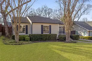 8723 Glencrest Ln, Dallas, TX 75209 - Photo 2