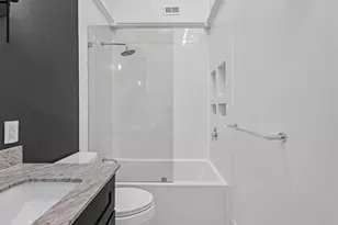 8723 Glencrest Ln, Dallas, TX 75209 - Photo 16