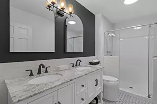 8723 Glencrest Ln, Dallas, TX 75209 - Photo 18