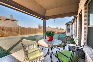 229 Wolf Creek Dr, Waxahachie, TX 75165 - Photo 22