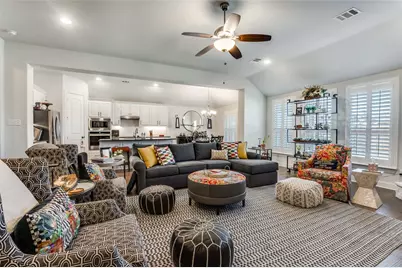 229 Wolf Creek Drive, Waxahachie, TX 75165 - Photo 8