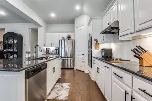 229 Wolf Creek Dr, Waxahachie, TX 75165 - Photo 12