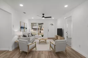 3646 Palm Dr, Mesquite, TX 75150 - Photo 2