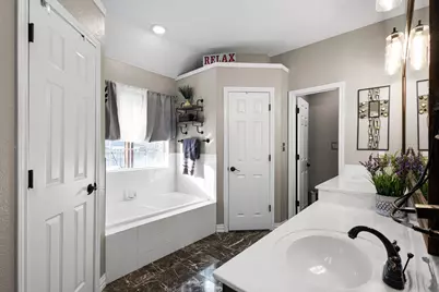 1701 Oakmeadow Drive, Decatur, TX 76234 - Photo 18