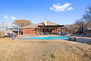 1701 Oakmeadow Dr, Decatur, TX 76234 - Photo 34