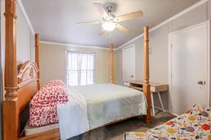 5206 Buttercup Ct, Granbury, TX 76049 - Photo 12