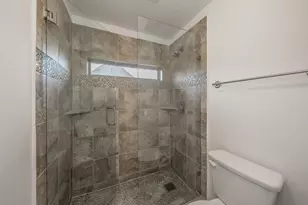 4688 Man O'War Rd, Carrollton, TX 75010 - Photo 28