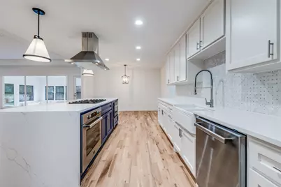 4326 Mendenhall Drive, Dallas, TX 75244 - Photo 12