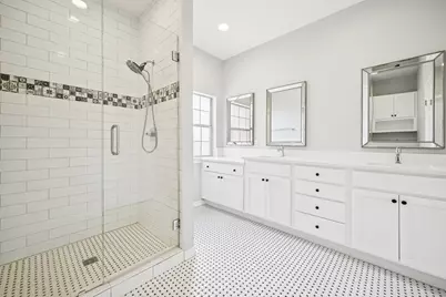 1049 Colonial Drive, Coppell, TX 75019 - Photo 16