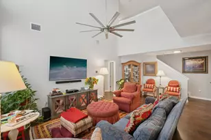 1049 Colonial Dr, Coppell, TX 75019 - Photo 8