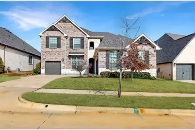 917 Fallbrook Avenue, Denton, TX 76210 - Photo 2