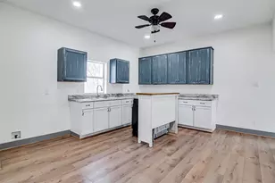 801 S Hampton Rd, Crowley, TX 76036 - Photo 14