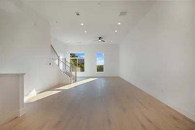 2203 Hondo Avenue #105, Dallas, TX 75219 - Photo 12