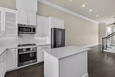 2238 Alterbrook Lane, Dallas, TX 75219 - Photo 4