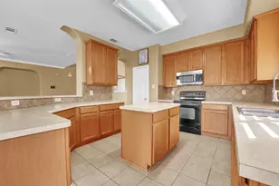 8112 Geranium Ln, Fort Worth, TX 76123 - Photo 12