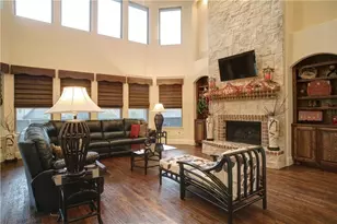 2823 Millington Dr, Lewisville, TX 75077 - Photo 2