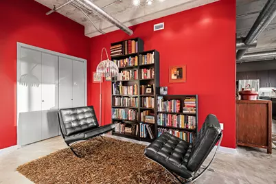 1001 Belleview Street #305, Dallas, TX 75215 - Photo 10